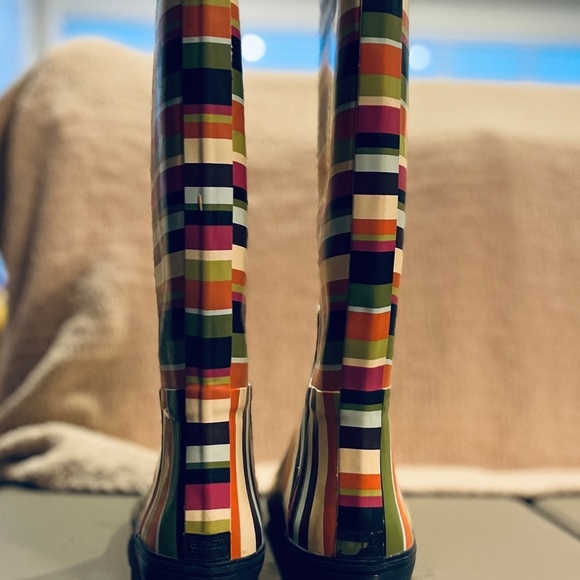 Coach Pammie Legacy Stripe Design Rain Boot Size 9 - Picture 3 of 10